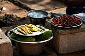 Mamallapuram - Tamil Nadu. Street food. 